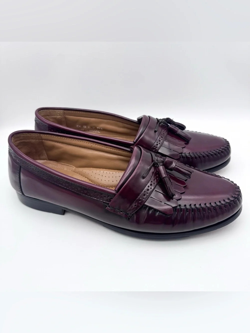 G.H. Bass & Co. Burgundy Leather Kiltie Fringe Tassel Loafers Men's Size 13 D